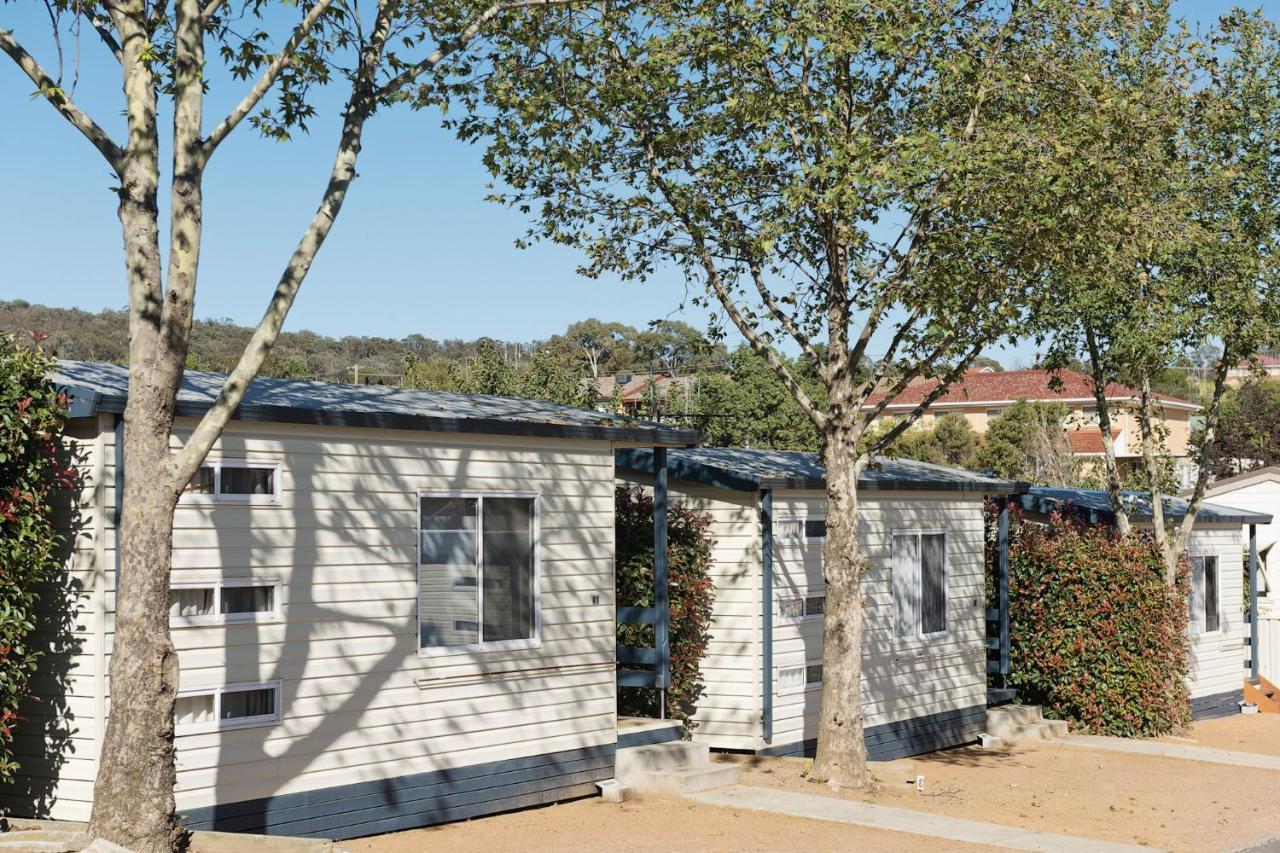 Hotel Crestview Tourist Park Queanbeyan Exterior foto