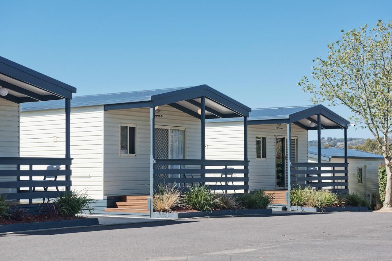 Hotel Crestview Tourist Park Queanbeyan Exterior foto